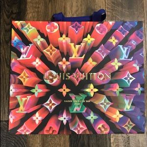 Louis Vuitton Holiday 2019 Shopping Gift Bag